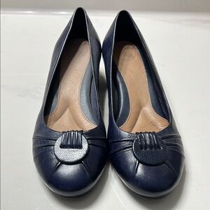 Navy Blue Leather Ballet Flats with Pleated Toe
